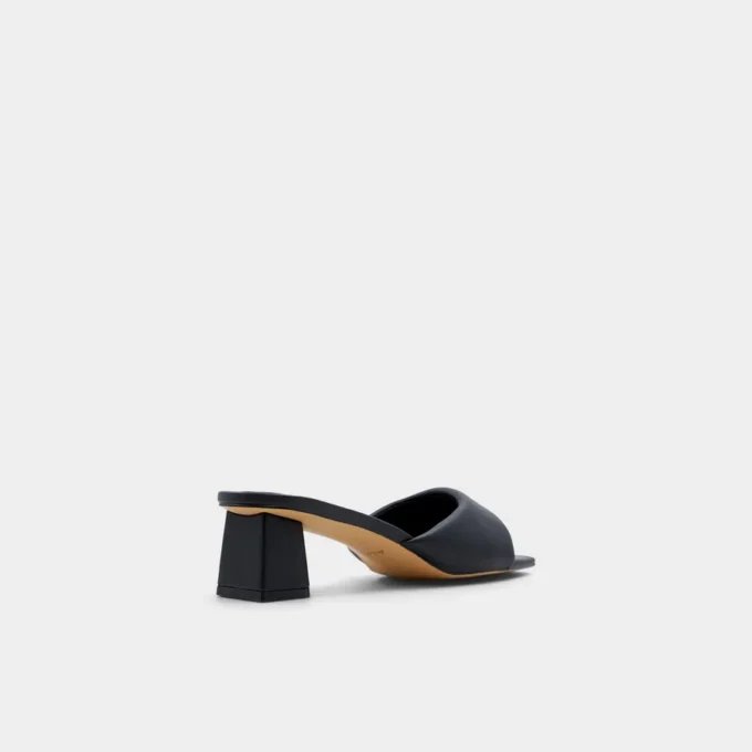 Aneka Heeled mule, Block heel