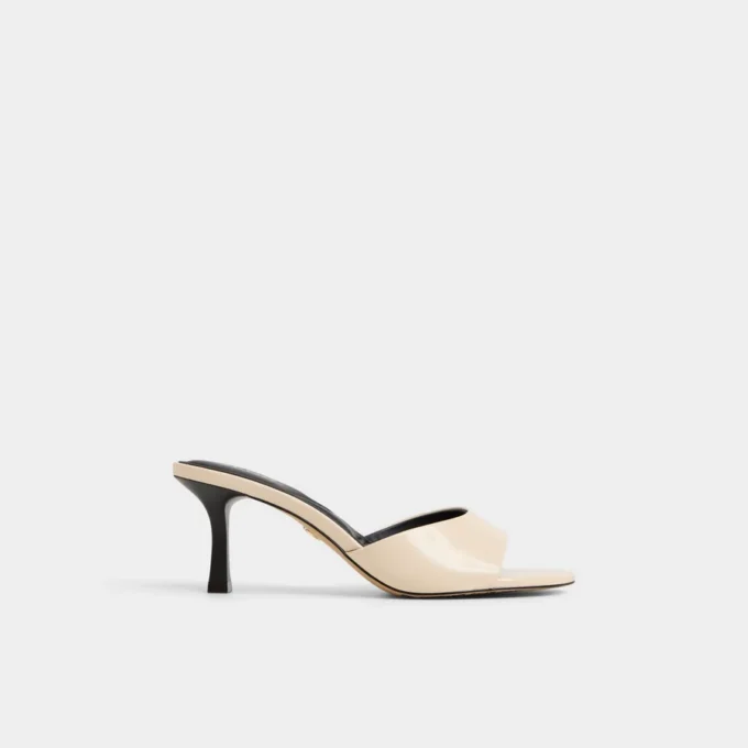 Annaberaen Heeled mule, Kitten heel Annaberaen Heeled mule, Kitten heel