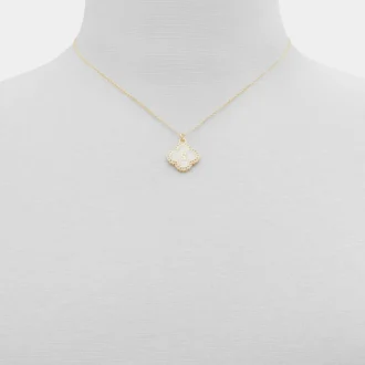 Broisa Necklace