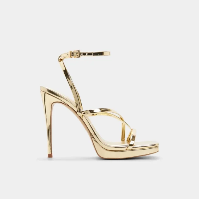 Cleadonn Strappy platform sandal Cleadonn Strappy platform sandal