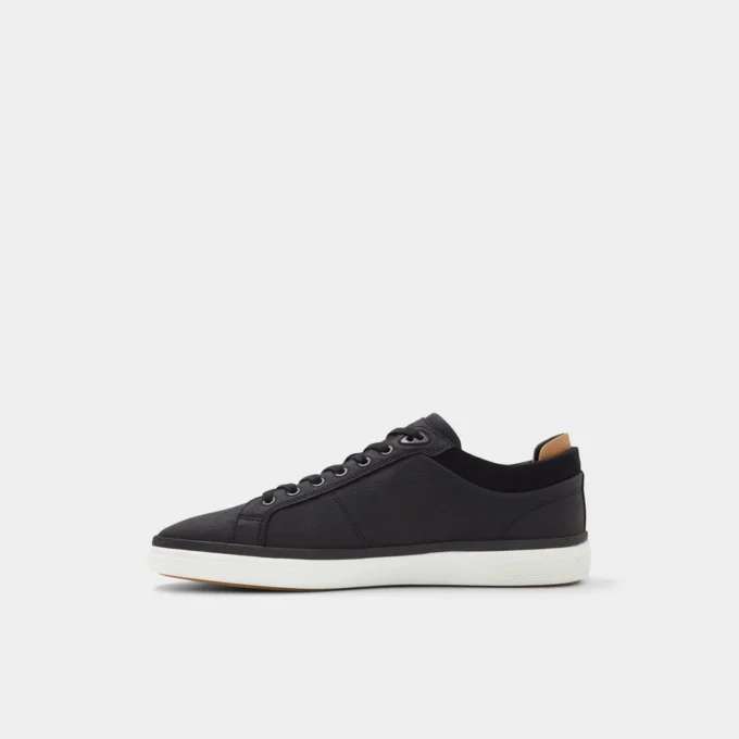 Finespec Low top sneaker, Cup sole