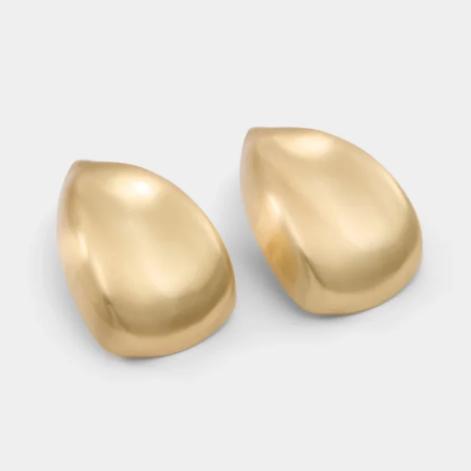 Gollden Statement earrings
