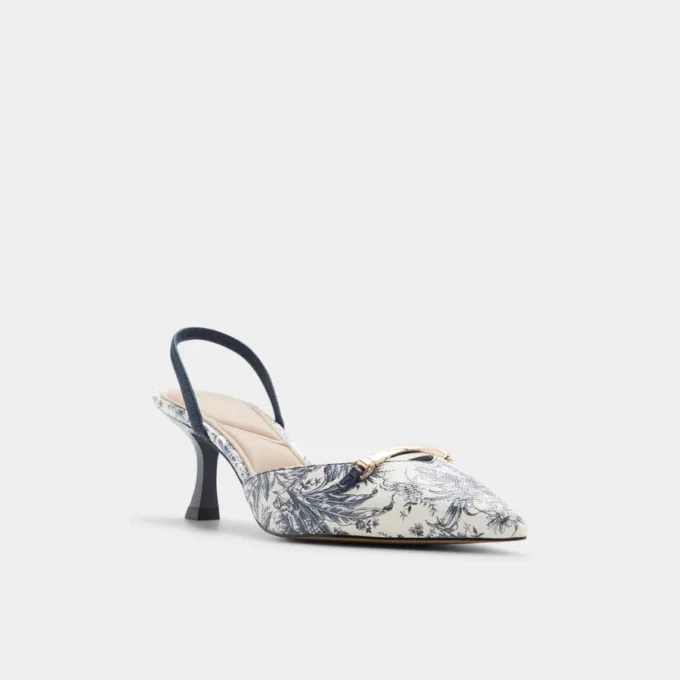 Nailah Slingback heel, Kitten heel Nailah Slingback heel, Kitten heel