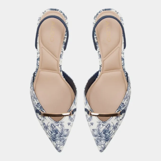 Nailah Slingback heel, Kitten heel Nailah Slingback heel, Kitten heel
