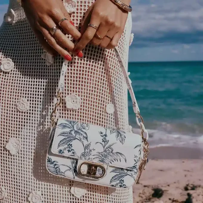 Nocturaa Shoulder bag