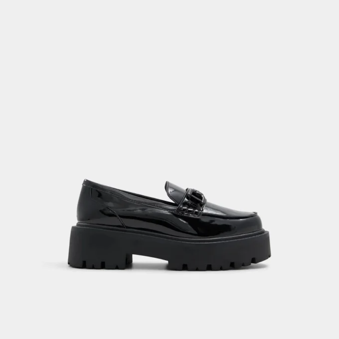 Oneameth Loafer, Lug sole