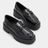Oneameth Loafer, Lug sole