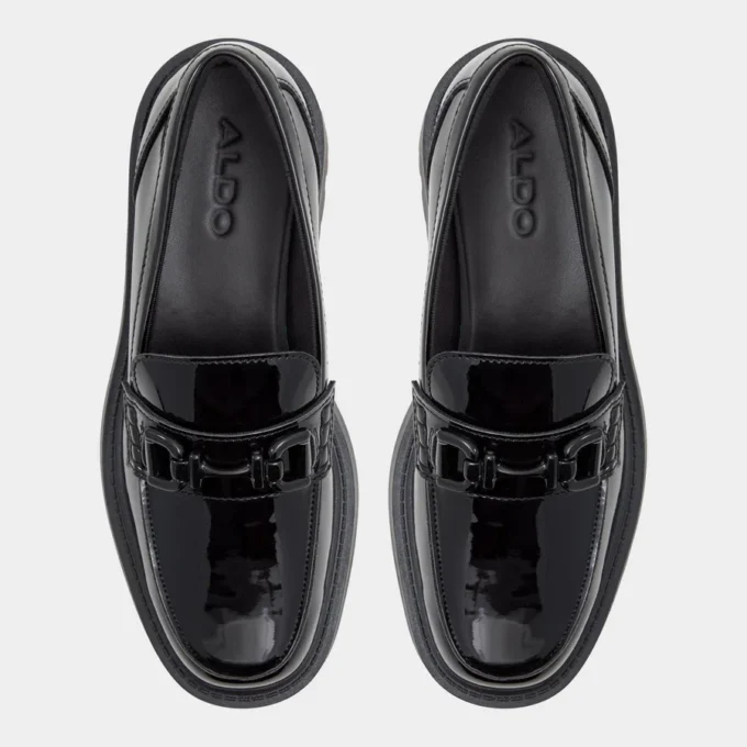 Oneameth Loafer, Lug sole